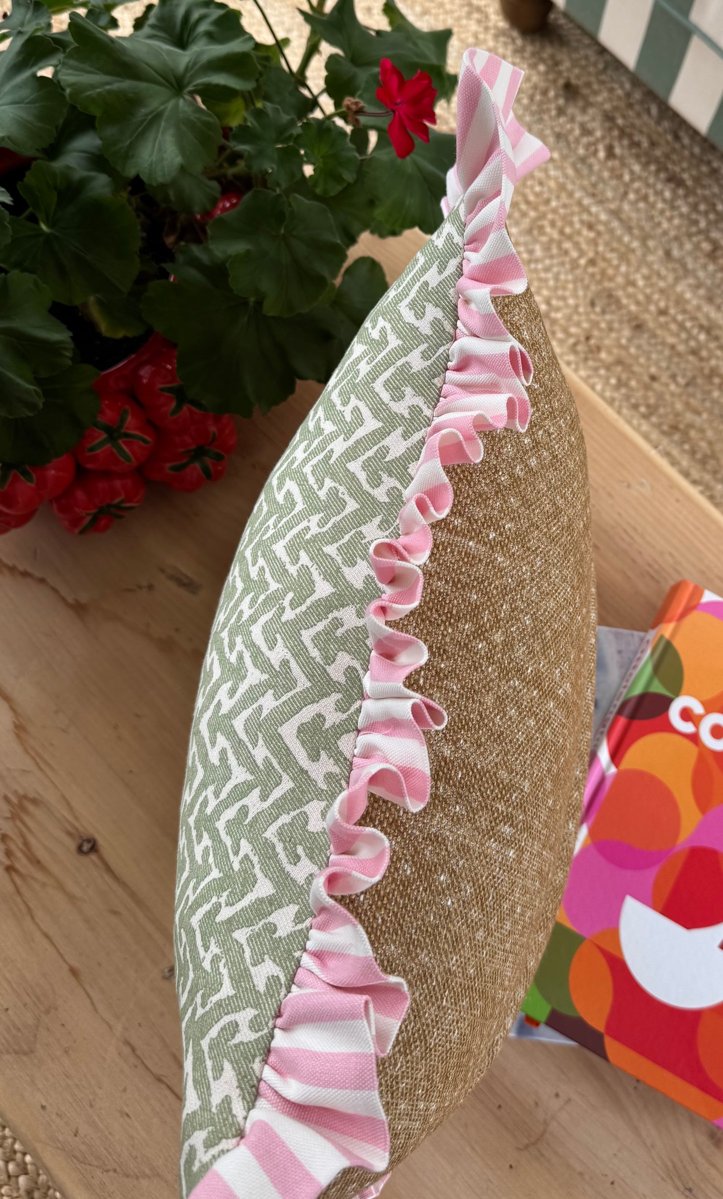 Fermoie x Pink Ruffle