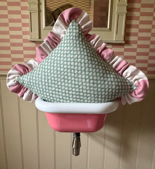 Green Fermoie x Pink Stripe