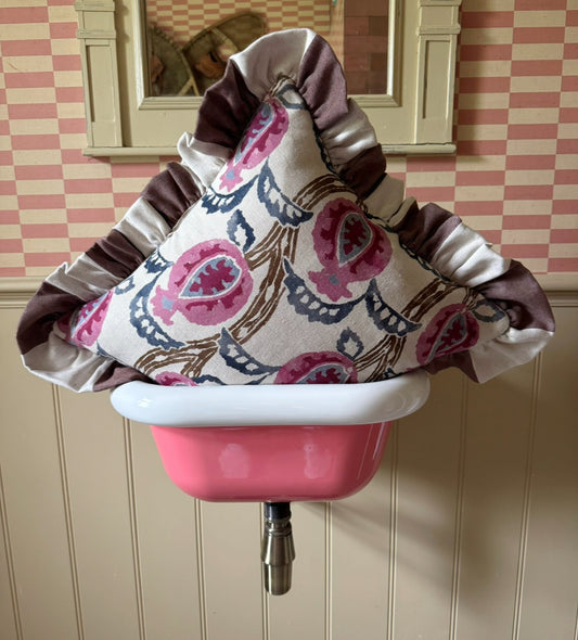 William Yeoward x Brown Stripe